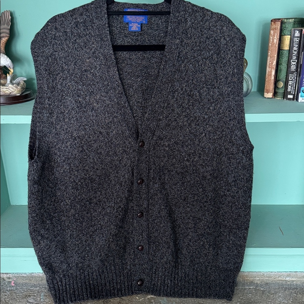 Pendleton Wool Garment in Gray and Blue